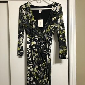 Cache wrap dress, floral print.